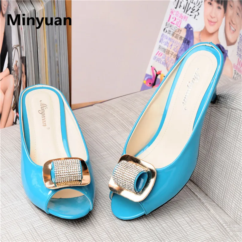 Minyuan European American Style Classic Peep Toe Rhinestone Women Summer Slipprs Thick Heel Lazy Sandals Big