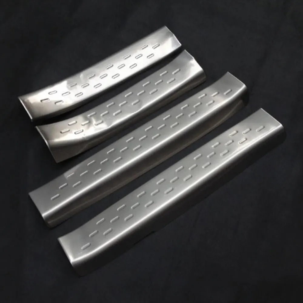 GZBFTDH Car Stainless Steel Rear Door Bumper Protector, For Mazda CX-30