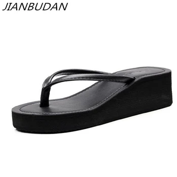 

JIANBUDAN Platform wedge fashion women's slippers High quality pu flat beach shoes Women's Non-slip Thick bottom flip flops