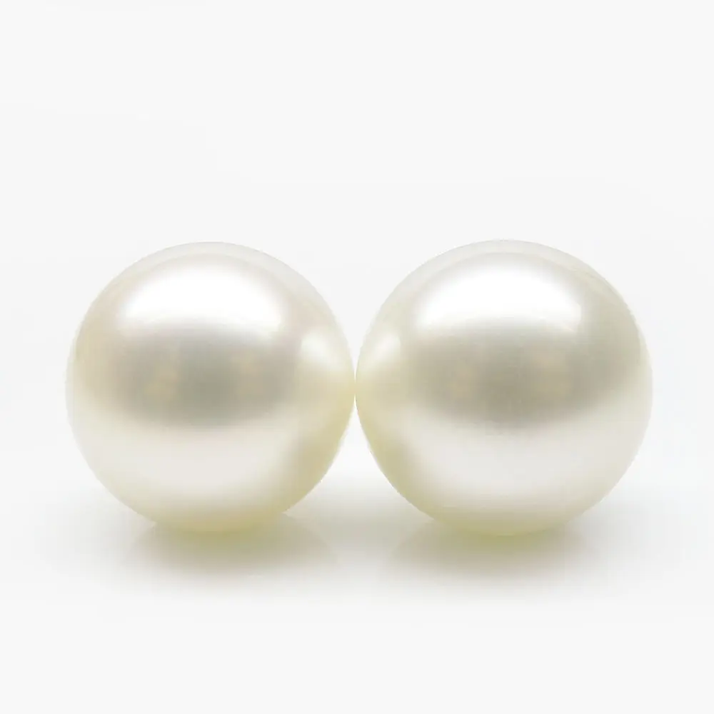 

Free shipping Jew.0037 !Big size!2PS 14-14.8mm Round WHITE SOUTH SEA PEARL