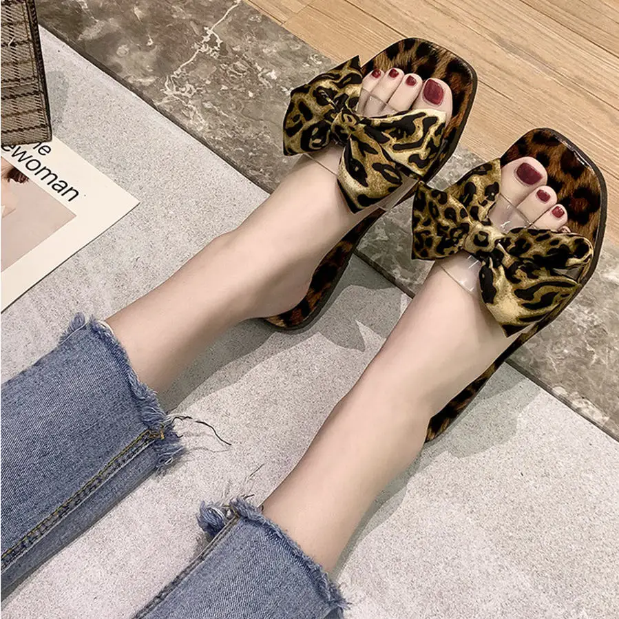 

SUOJIALUN 2019 Women Summer Bow Slippers Leopard Flip-flops Beach Flat Sandals Female Shoes Casual Open Toe Slides