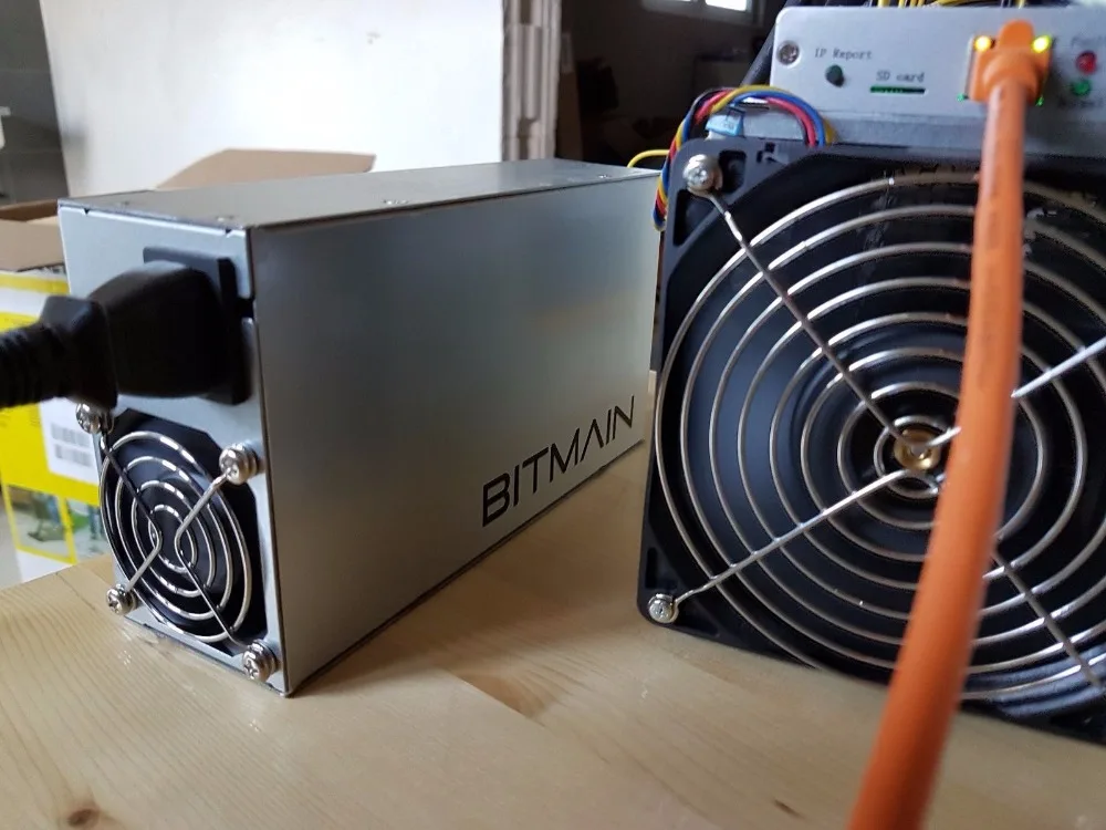 Б/у ZCASH Miner Antminer Z9 Mini 10k Sol/s 300W с BITMAIN APW3 1600W PSU Asic Equihash Miner лучше, чем A9 S9