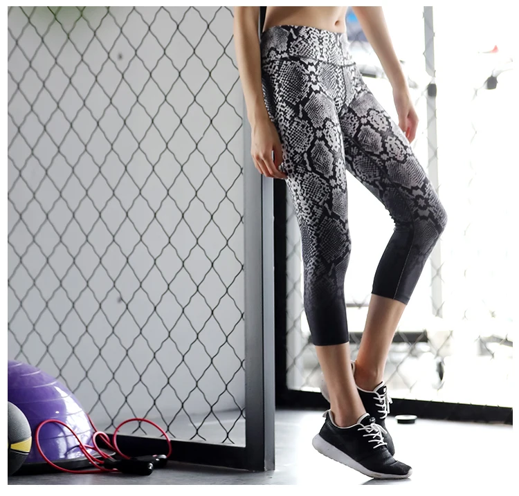 CrazyFit женские штаны для йоги и бега, Профессиональные Спортивные Компрессионные Капри, колготки, удобные штаны для йоги с принтом