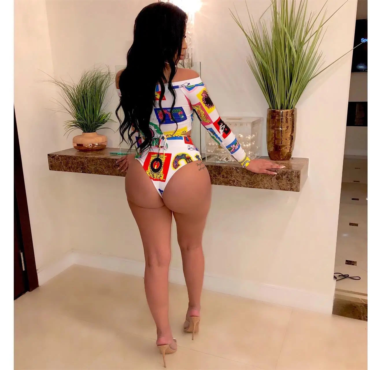  (3)