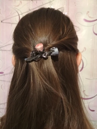 UTB8cxQRnT_IXKJkSalUq6yBzVXag