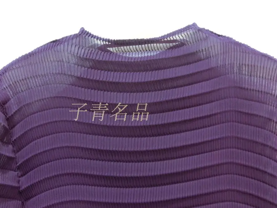 Miyake fold модный тонкий марлевой материал элегантный перцептивный дизайн ветра Половина рукава T-shit чистый цвет