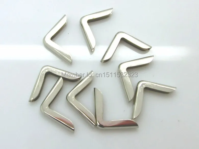 

Free Shipping-200 PCs Book Scrapbooking Albums Menus Folders Corner Protectors Silver Tone(Fit 3mm thick) 21x15mm J1701