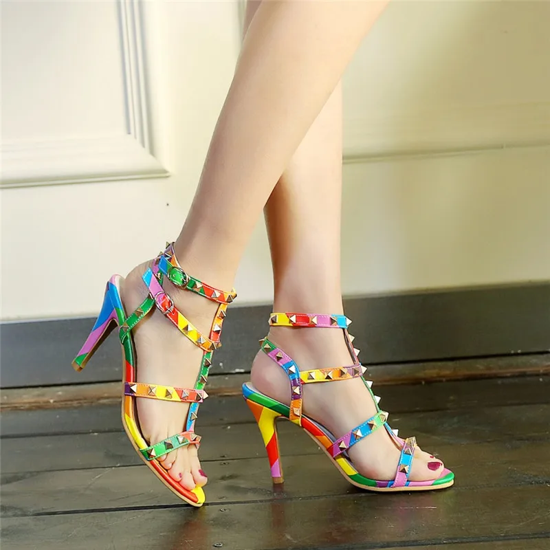 

DAOKFPO Rome Rivet High Heels Sandals Thick Heel Women Gladiator Shoes Sandals Summer 2019 Fashion Footwear Sandale Femme