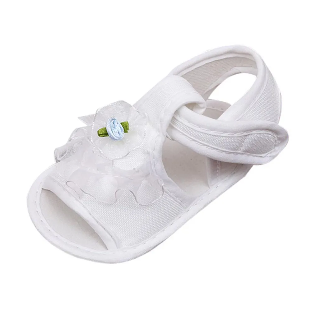 Обувь для новорожденных девочек; модная детская обувь; удобные нескользящие кроссовки на мягкой подошве с цветочным принтом; chaussure bebe fille - Цвет: Белый