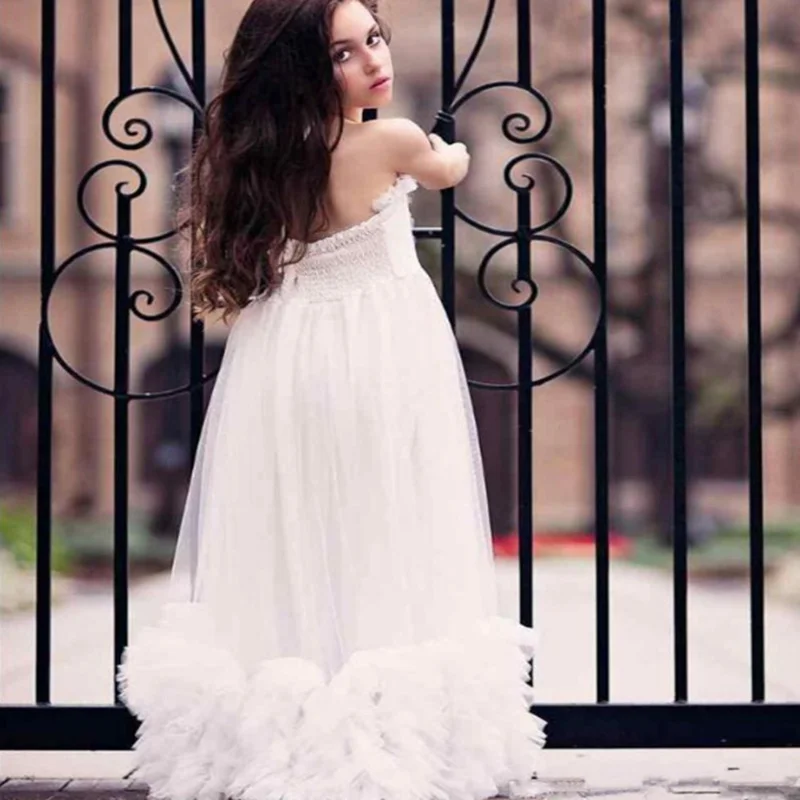 Hanging Neck White Simple Fluffy Sleeveless Flower Girl Dresses Tulle Birthday Party Dresses Girls First Holy Communion Dresses