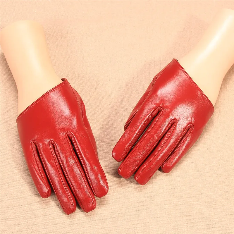 2017 New Summer Women Gloves Short Style Lady Genuine Leather Glove Fashion Trend Dance Driving Half Palm Five Finger Gloves