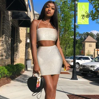 

2019 Summer Time Set Head Hanging Neck Low Chest Wrapped Chest Straight High Waist Bag Hip Mini Skirt Sexy Night Shop 2-piece
