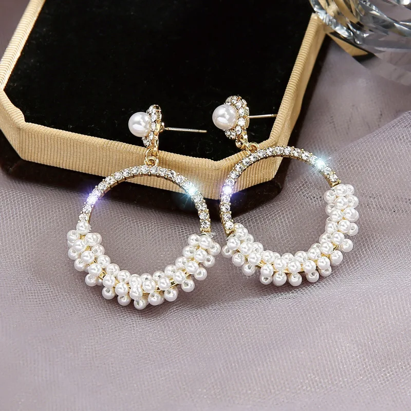

2019 New Korean Fashion Earrings With Simple Personality Pearl Ring Earrings Temperament Earrings With Large For Women Earrings