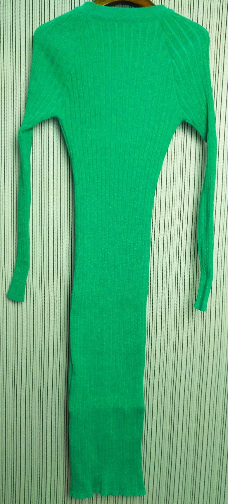 027-Green1