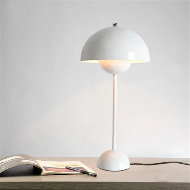 

Loft Retro LED Study Lamp Art Concise Iron Designer Living Room Bedroom Reading Lamp With Led Bulbs