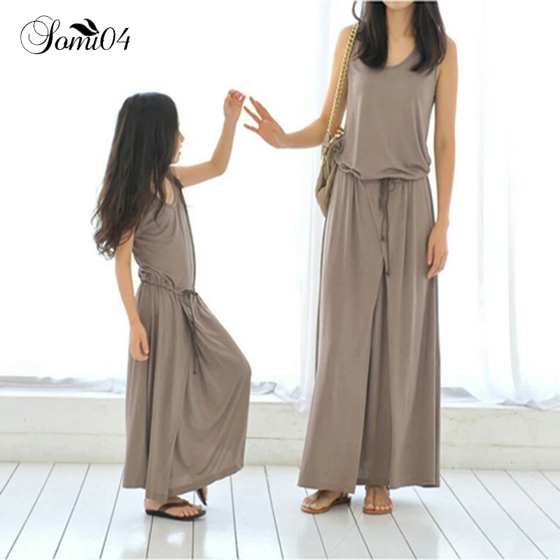 

Mother Daughter Dresses Clothes Casual Cool Summer New 2018 Family Matching Outfits Sleeveless Cotton Mom Baby Loose Long Dress