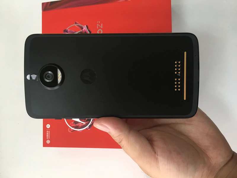 Новинка, Motorola Moto Z2 play XT1710-11, 4G, 64G, Поддержка NFC, Android 8,0, четыре ядра, 2,2 ГГц, 5,5 '', 1920*1080 P, МП, отпечаток пальца