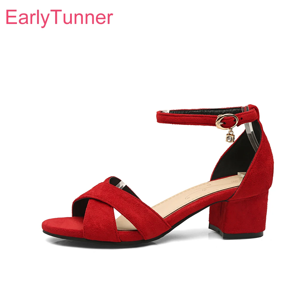 Новые брендовые летние классические женские повседневные сандалии синего и красного цвета удобные женские вечерние туфли на не сужающемся книзу массивном каблуке Большие размеры 11, 31, 43, 47, EGP7