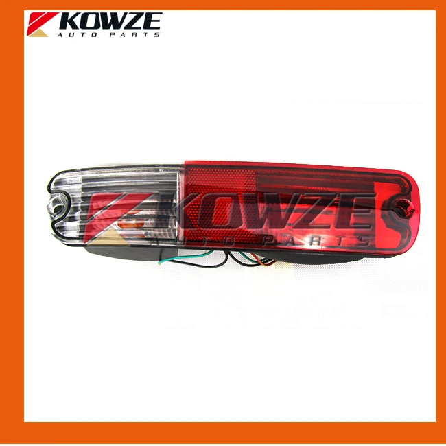

2PCS White and Red Tail Bumper Lamp Light Left & Right For Mitsubishi Pajero Montero 3 III 2003 MN133775 MN133776
