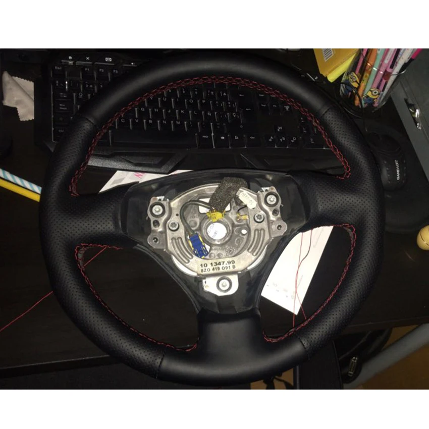 steering wheel cover for audi A4 02