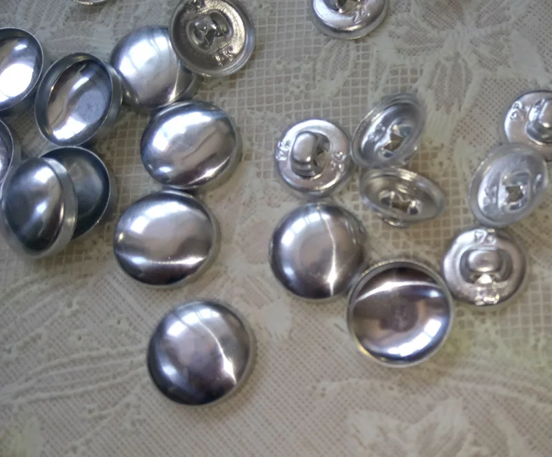 

500pcs Sets/lot #16-60 DIY handmade fabric buttons Bread Shape Round Fabric Covered Cloth Button Cover Metal 4 Back Buttons 13s
