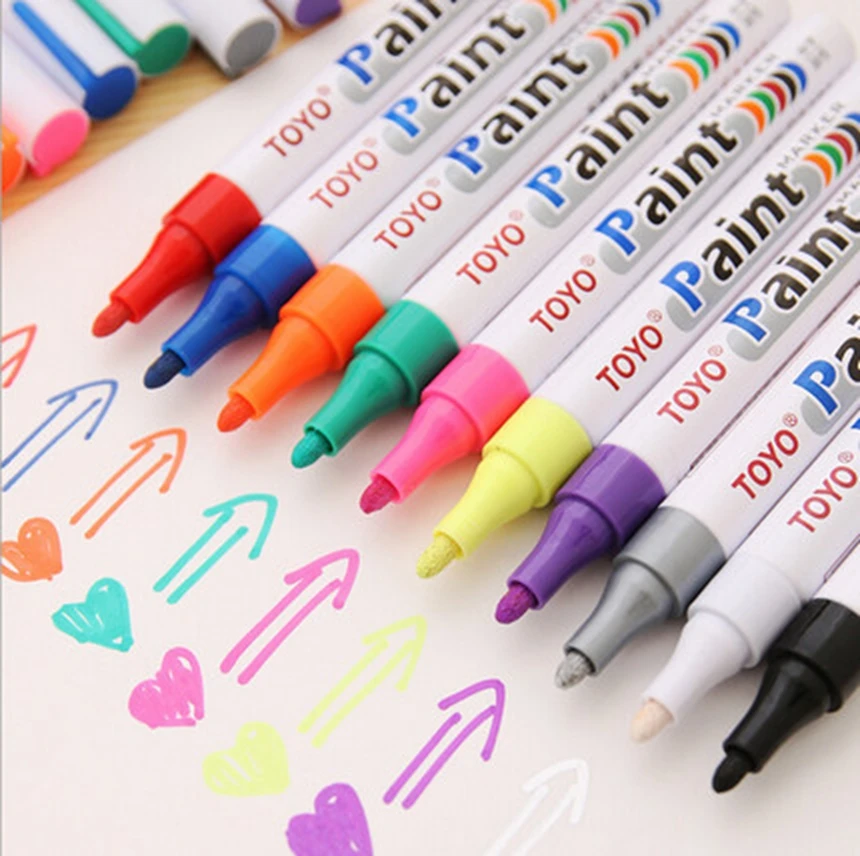 oil marker Paint marker pen TOYO used to write cards for