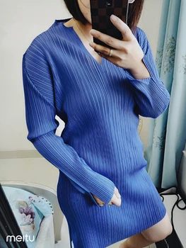 

Pleats V Collar Fork Large Size Dress Wrinkle Personality Design Miyake Dresses