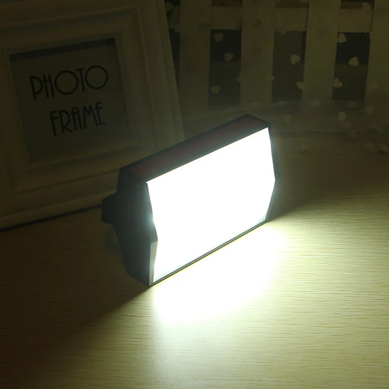 

Charging Camping Light Portable Phone Charger Power Bank with Flashlight TN88