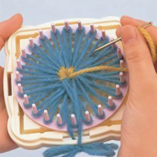 Flower Knitting Loom Knit Daisy Pattern Maker Wool Yarn Needle 2016