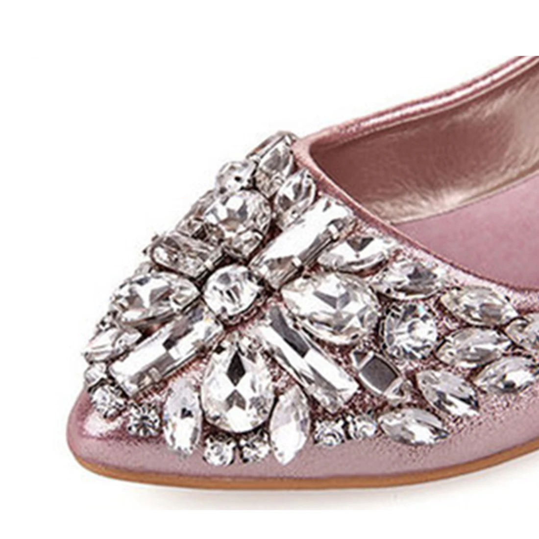 Новинка года; женская обувь на плоской подошве; блестящие балетки с кристаллами; обувь заостренная на плоской подошве с блестящими стразами; цвет розовый, серебристый; повседневная обувь; женская обувь
