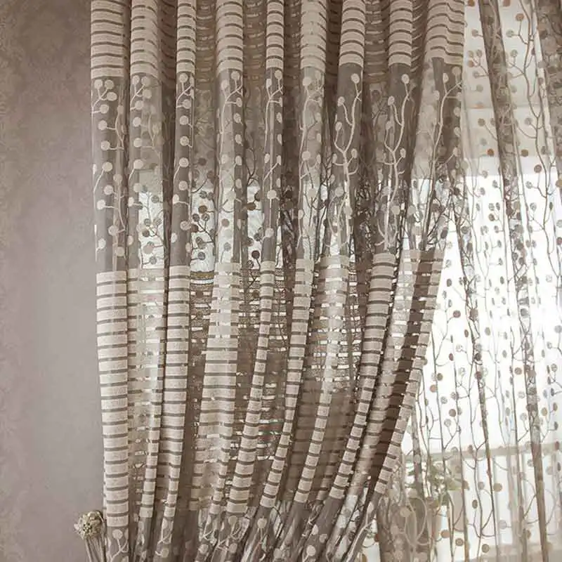 Tree-leaf-Gray-Stripe-Curtain3