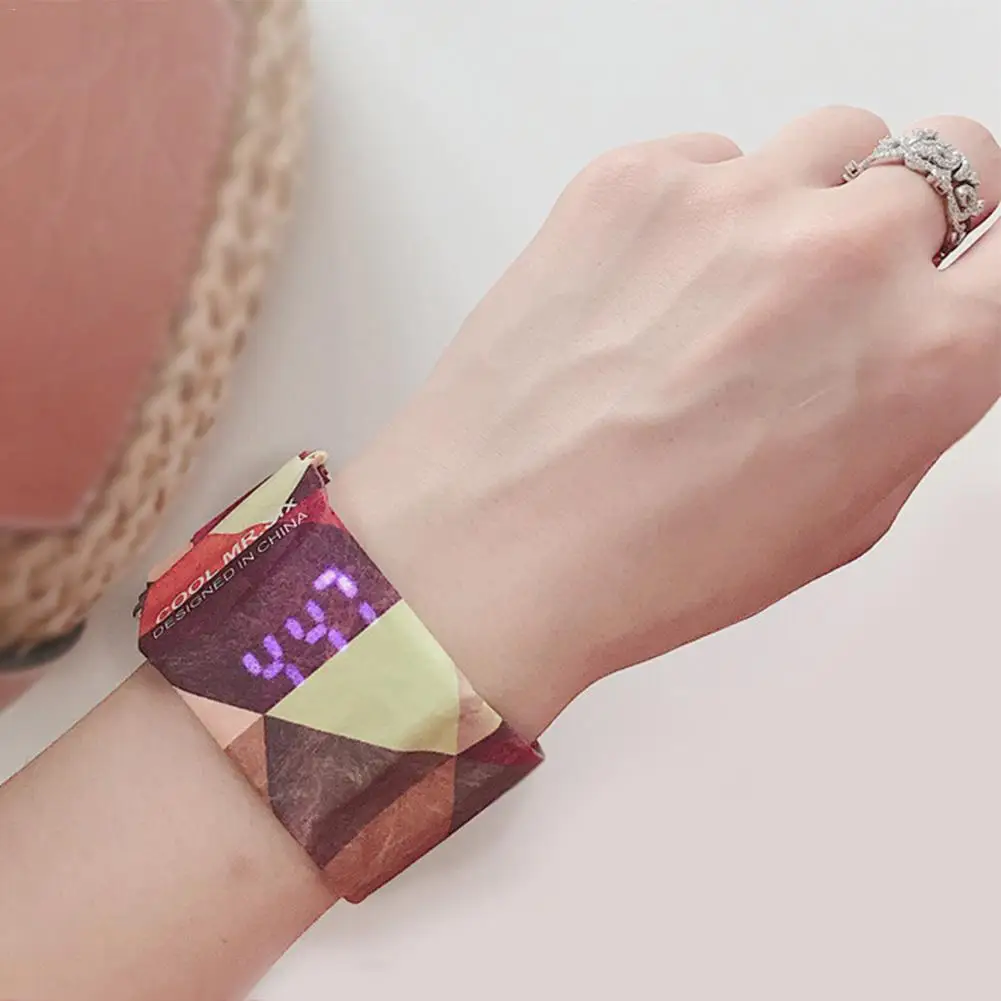 

Fashionable Innovative Personality LED Smart Watch Outdoor Waterproof Hiking Swimming Paper Watch