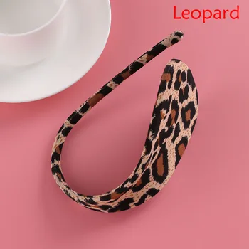 

1Pcs High Quantity Hot Panty Fashion Women's Sexy Leopard Thong Lingeries C-String Invisible Panties Knickers Underwear