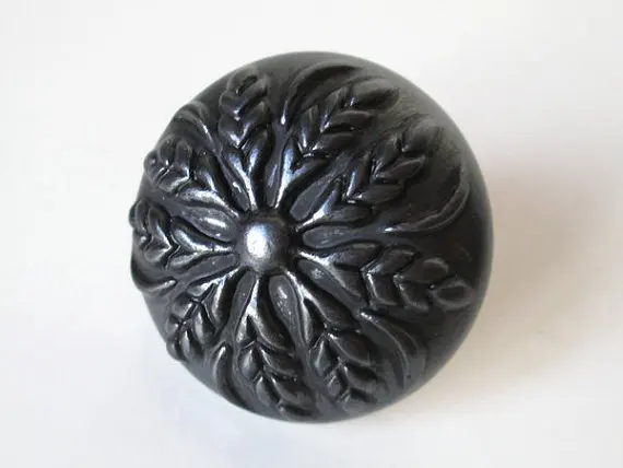Dresser Knobs Antique Brass Black / Drawer Pulls Knobs Handles / Cabinet Door Knobs Pull Handle / Rustic Furniture Knob Hardware dresser knobs oval antique bronze drawer knobs pulls handles cabinet door knobs pull handle rustic furniture knob hardware