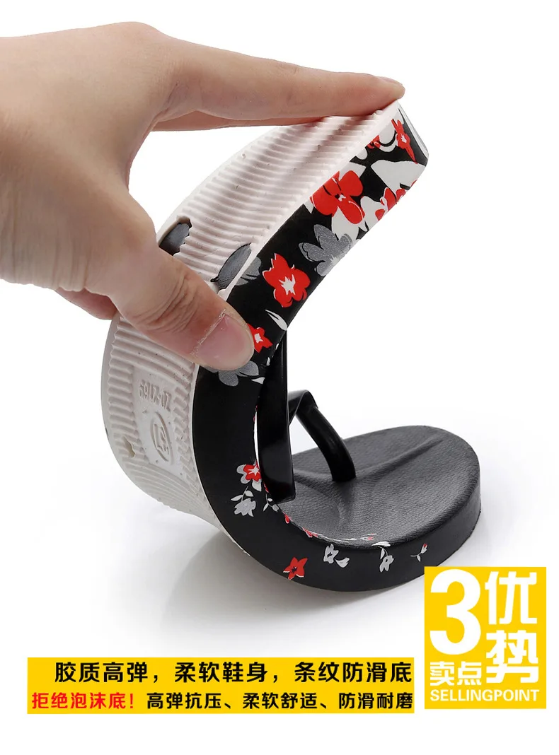 10679983904_2077667928