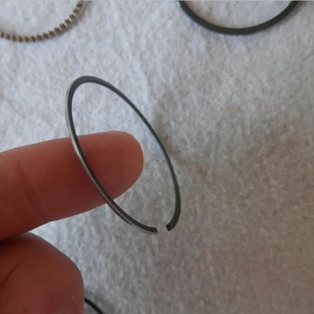 PISTON RING SET 42MM HONDA GXV50 142F 5