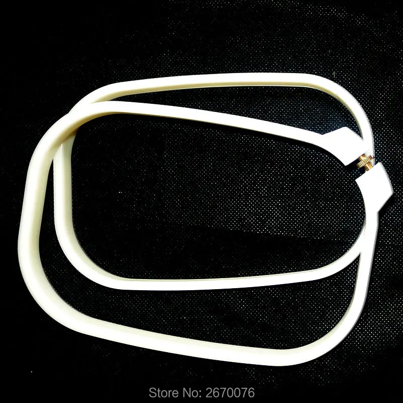 

Mini Embroidery Frame 3.9*5.9' Adjustable Oblong Plastic Cross Stitch Hoop Ivory Beaded Embroidery Hoops Handy Tools 1pc