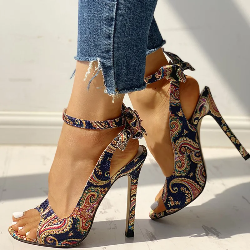 2019 Summer Women Thin High Heels Pumps 10CM Fish Mouth Woman Hollow Out Cross-tied Pumps Party Wedding Shoes