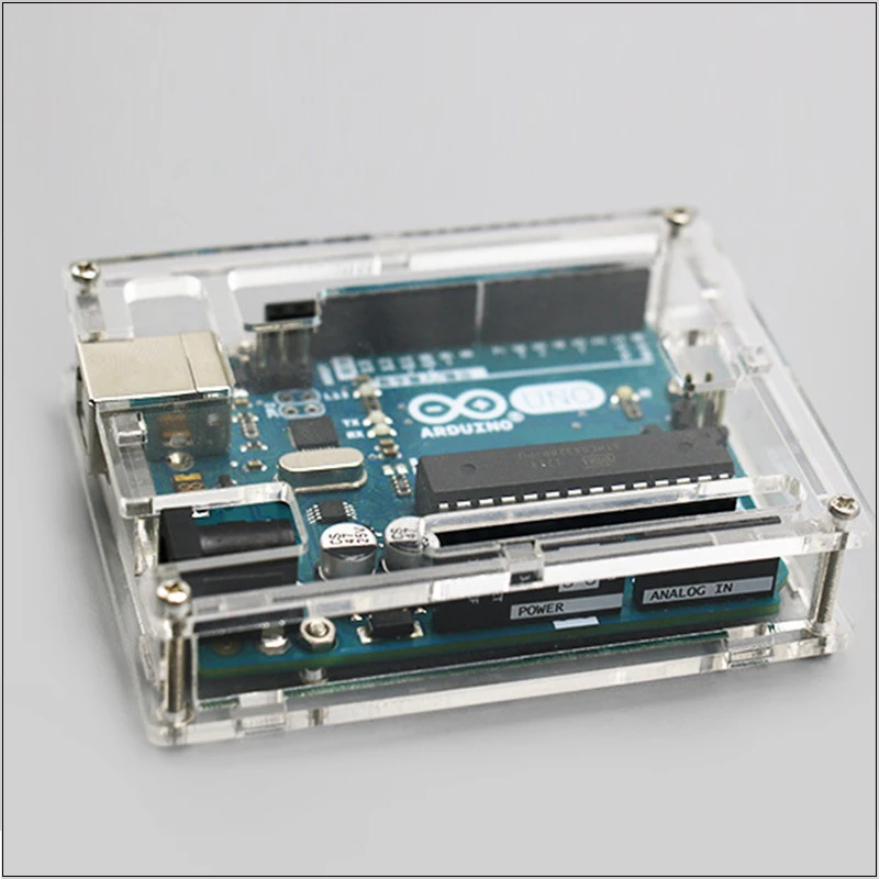 Один набор Прозрачный чехол для Arduino UNO R3