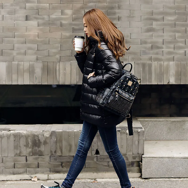 Women White Duck Down Coat 2018 Winter Fashion Warm Hooded Wadded Down Jacket Loose Casual Waterproof Cotton Padded Parkas RS58