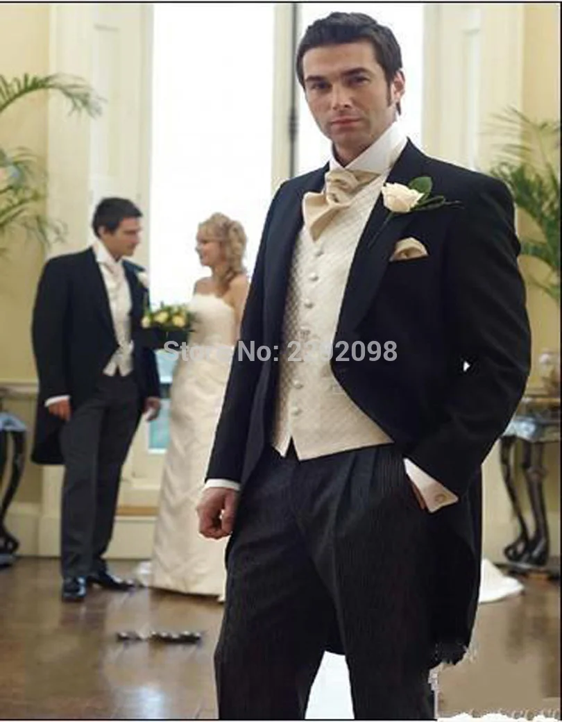 2016-Wonderful-Men-Suits-Single-Breasted-Groomsmen-Tuxedo-Business-Wedding-Suit-M315-Jacket-Pants-Vest-.jpg