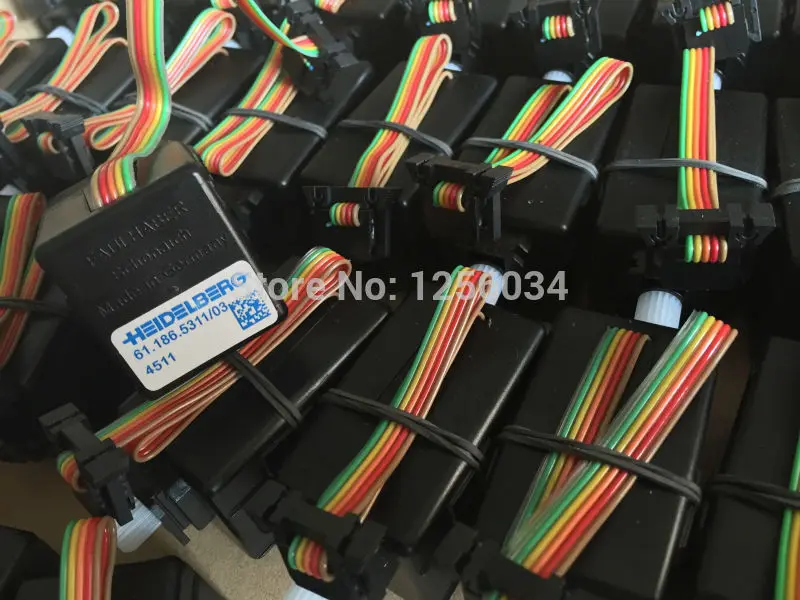 

100 pieces heidelberg ink gear motor 3050L012S ink key motor 61.186.5311, FREE SHIPPING