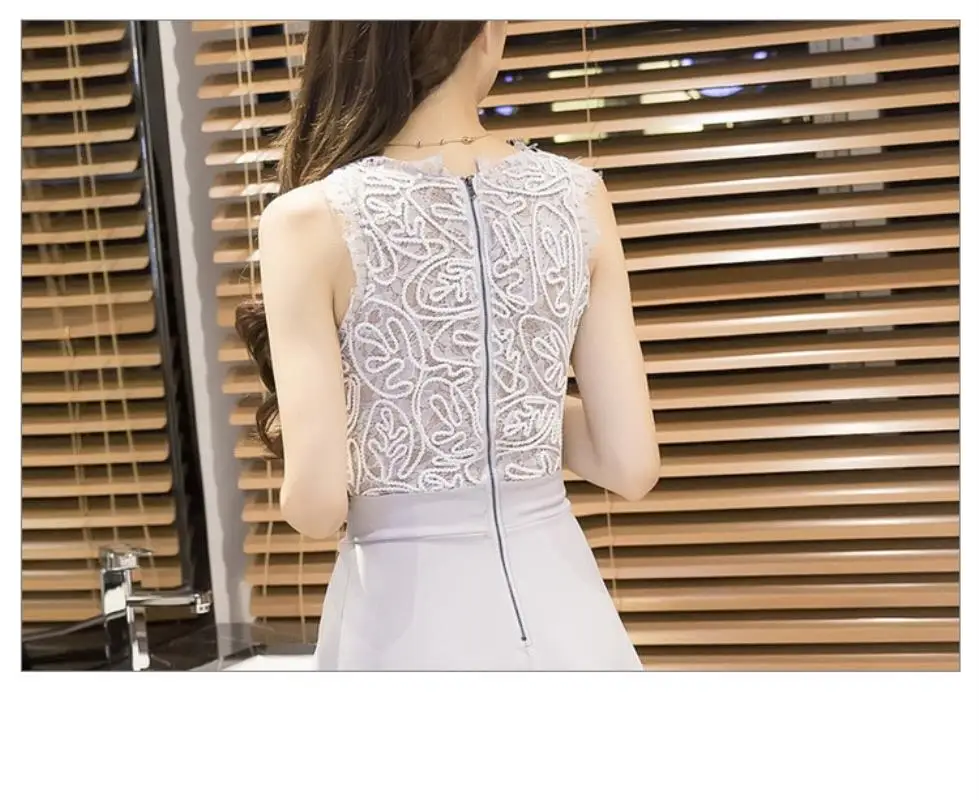 2018 Korean version of the word Three-dimensional shoulder strap dress lace dress Ornamental engraving A word BALL OWN Dress
