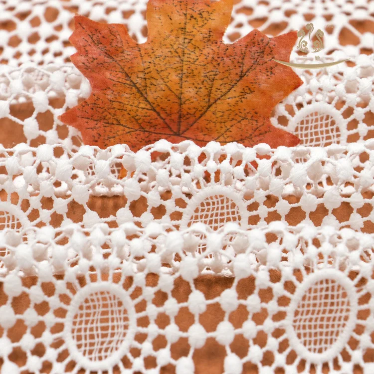 

1yard Water Soluble Hollow Milk Silk Lace Fabric White African Cord Lace Embroidered Heavy Guipure Lace Clothing Accessories