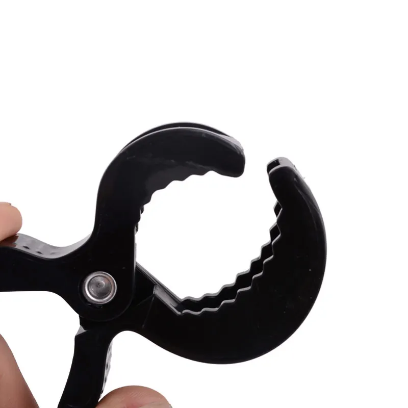 1pcs Lamp Pram Stroller Pegs To Hook Muslin and Toys Seat Cover Blanket Clips Car Organizer Toys Accessories Baby stroller