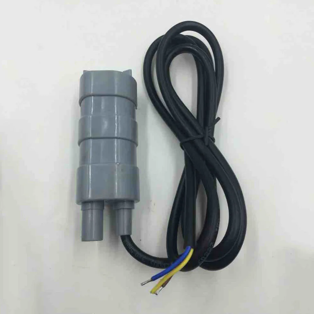 Submersible pump