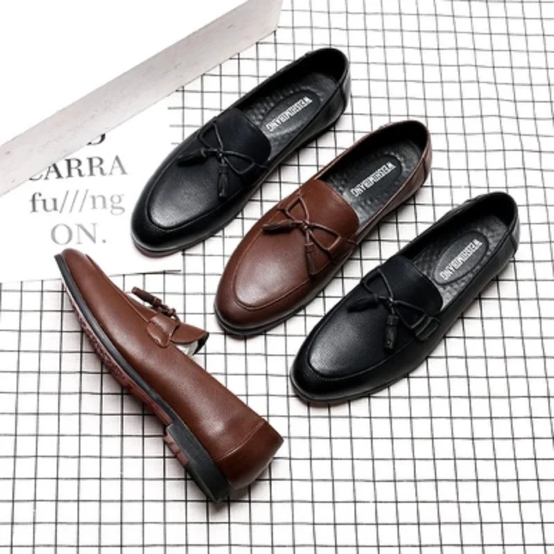 

Autumn new Korean version of the trend of men's shoes tide shoes men's casual shoes youth wild board England leather shoes