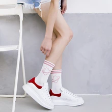 Новые модные женские носки, хлопковые, 1 пара, полосатые, с принтом, для школьниц, милые, повседневные, длинные, зимние, женские носки