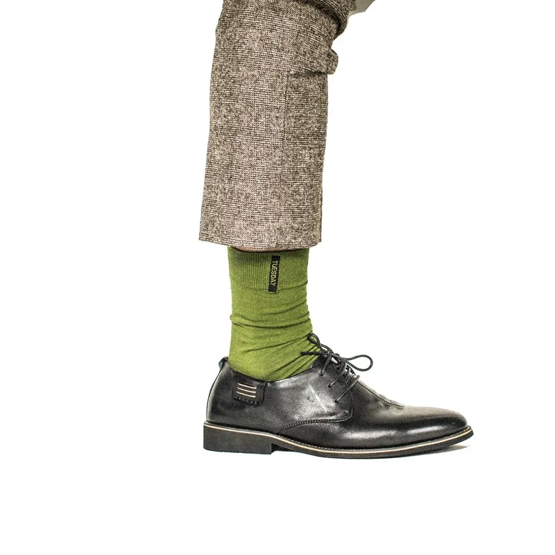 Горячее предложение! Распродажа! Модные мужские цветные хлопковые забавные носки больших размеров в британском стиле, удобные повседневные носки для мужчин Morewin - Цвет: Green