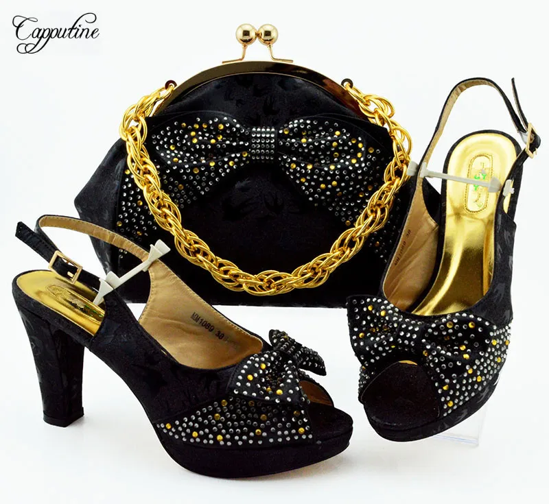 MM1089 BLACK SIZE 38-43 HEEL 10CM 0.95KG 218RMB